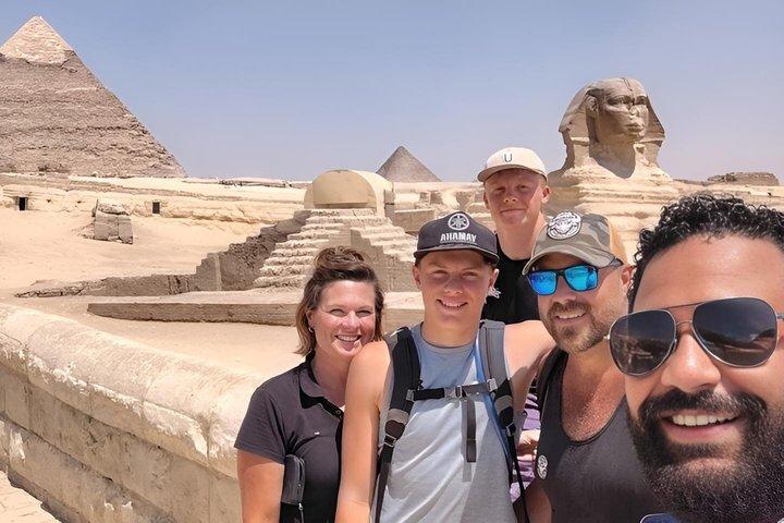 Excursão privada de dia inteiro: Pirâmides de Gizé e Grande Museu Egípcio