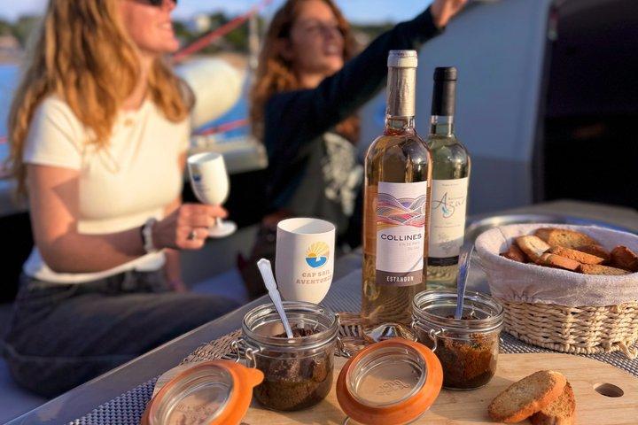 Sunset sejltur med aperitif på øen