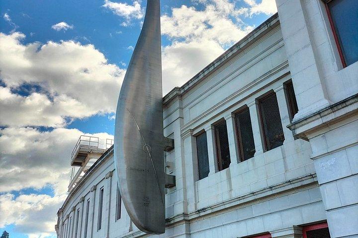 バルセロナ：モンジュイックの丘プライベートツアー（ケーブルカー乗車付き）