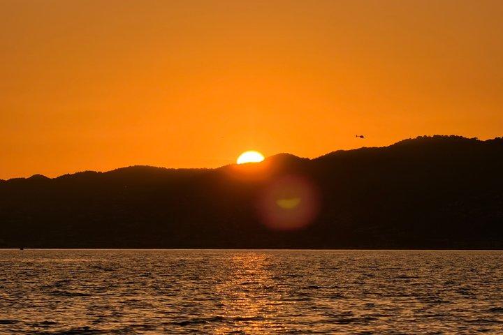 Sunset sejltur med aperitif på øen