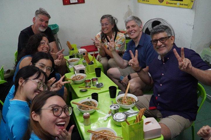 Da Nang mad tur på motorcykel med kvindelig rytter | KissTour