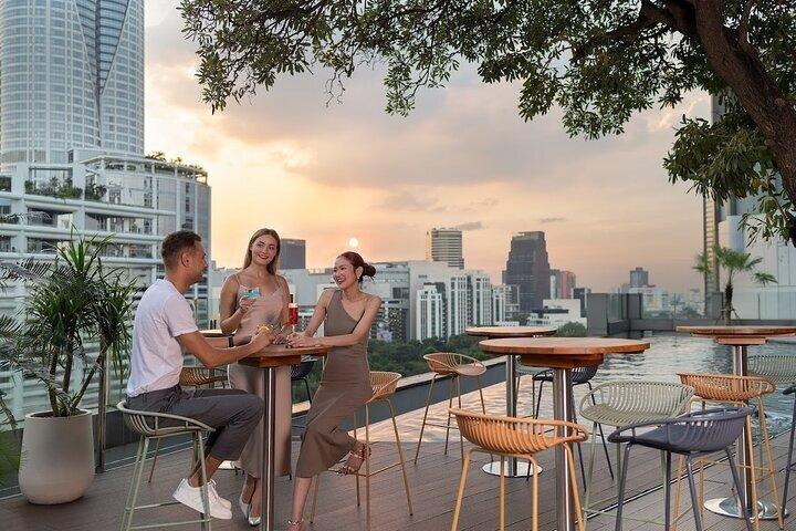 "View" Rooftop Dining Experience met uitzicht op het stadsgezicht