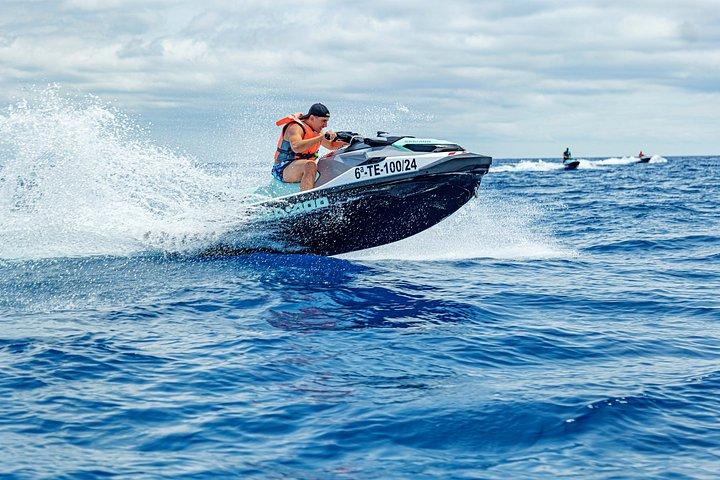 テネリフェ：ジェットスキー・オーシャンサファリ – 1時間または2時間
