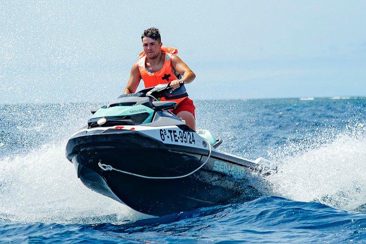 テネリフェ：ジェットスキー・オーシャンサファリ – 1時間または2時間