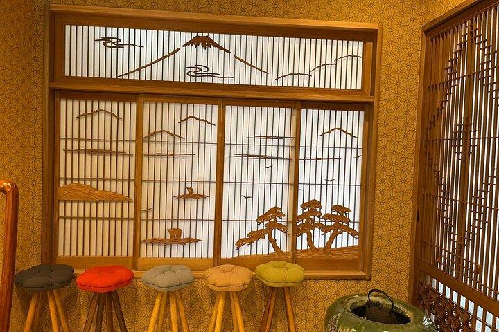 舞妓さんと福岡特別日本語茶道