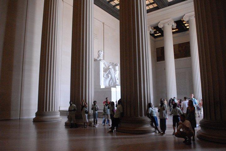 No Wait Lincoln Memorial Undercroft Entry Tickets with Guidebook