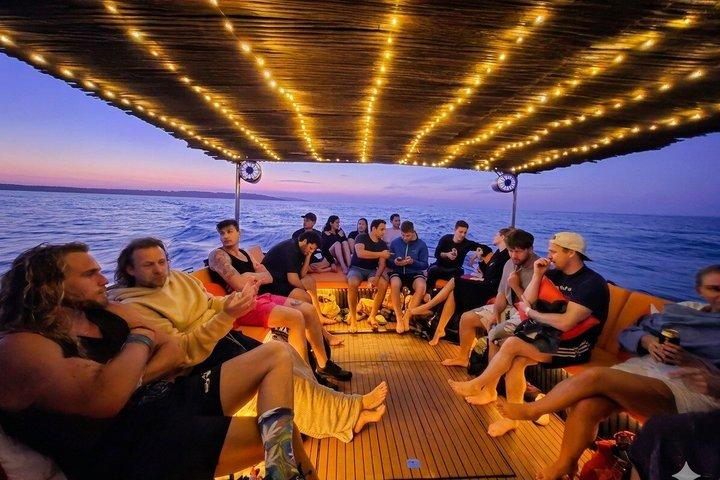 Crucero al atardecer por Malta a Comino & Blue Lagoon - Solo adultos