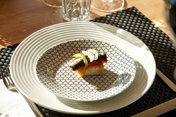 ポルトから：2つのワイナリーでの試飲、シェフランチ、ボートツアー