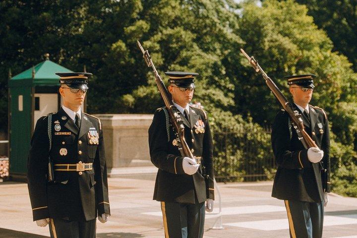 Arlington Cemetery Changing of the Guard and JFK Gravesite
