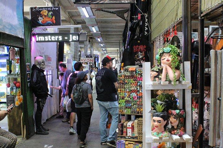 フランクリン・パーサ・バイオ・バイオガイドツアー（ローカルフリーマーケット）