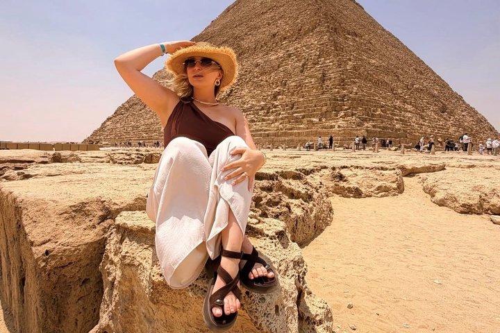 Luxury Pyramids Tour with Professional Photoshoot