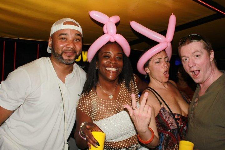 Cancún feestbus nachttour