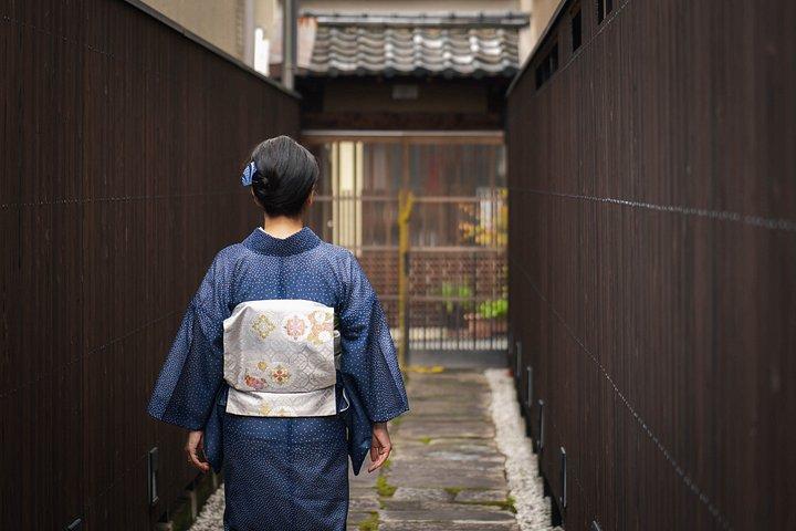 着物と伝統庭園を巡る西陣織遺産ツアー