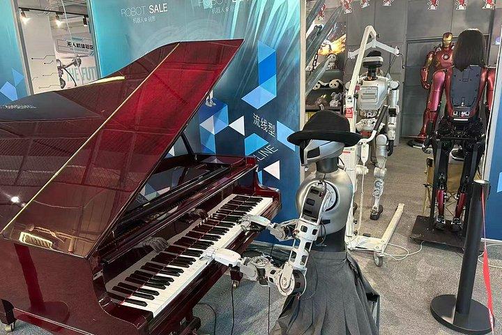 深センハイテクツアー、ロボットコーヒー、ドローン、自動運転タクシー