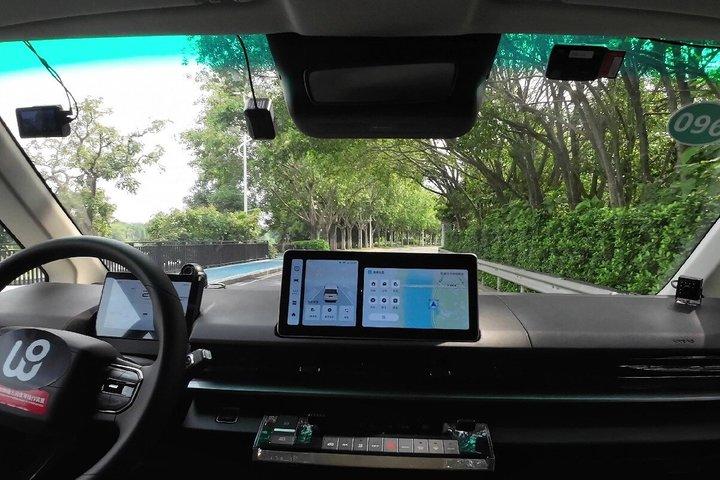 Shenzhen Tech Tour, Robot Caffè, consegna del drone, taxi a guida autonoma