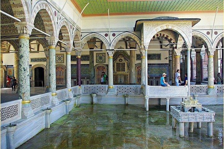 Topkapi Palace & Harem Museum Billet coupe-file