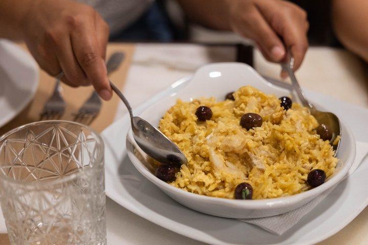 リスボン小グループフード＆ワインツアー（食事付き）
