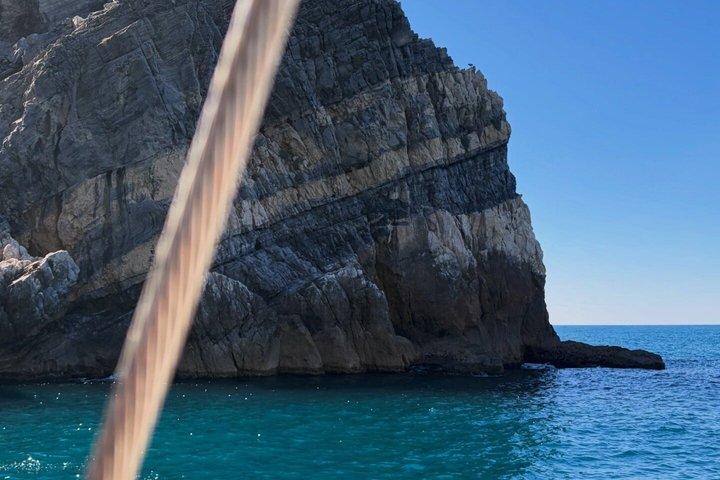 カタマラン船での共同ツアー - チンクエテッレと詩人の湾