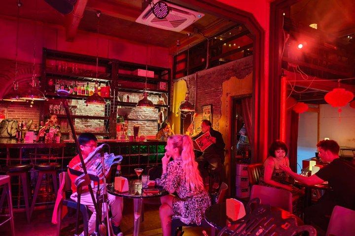 ソウルライブミュージックローカルバーとトゥクトゥクでバンコク1泊