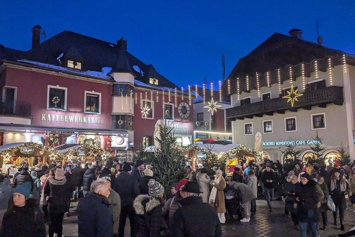 ウィーンからハルシュタットへの小グループクリスマスの日帰り旅行
