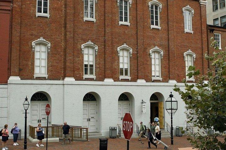 Tour dell'assassinio di Lincoln con Ford's Theatre, Petersen House