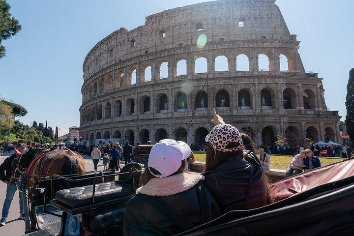 Roma Colosseo Tour in Carrozza Trainata Da Cavalli