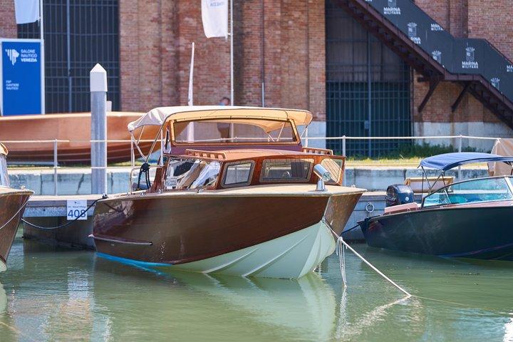 Tour esclusivo in barca, Murano Burano Di Davide, vera Guida locale