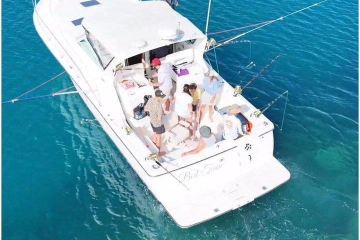 モンテゴベイ深海釣りとモンテゴベイヒップストリップストップ