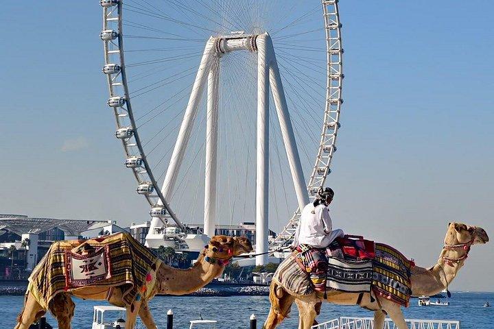 ドバイ空港からホテルへのプライベートトランスファー往復