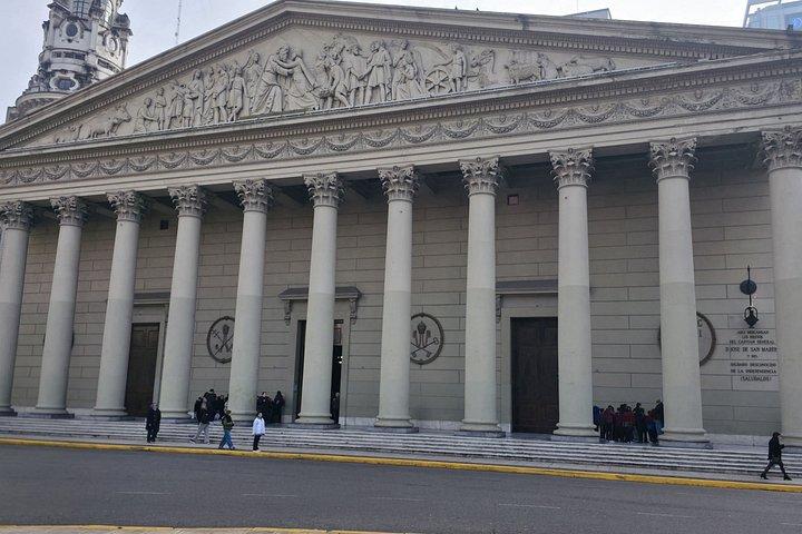 Discover Buenos Aires: City Tour
