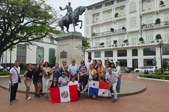 Private Tour Panama Canal and City