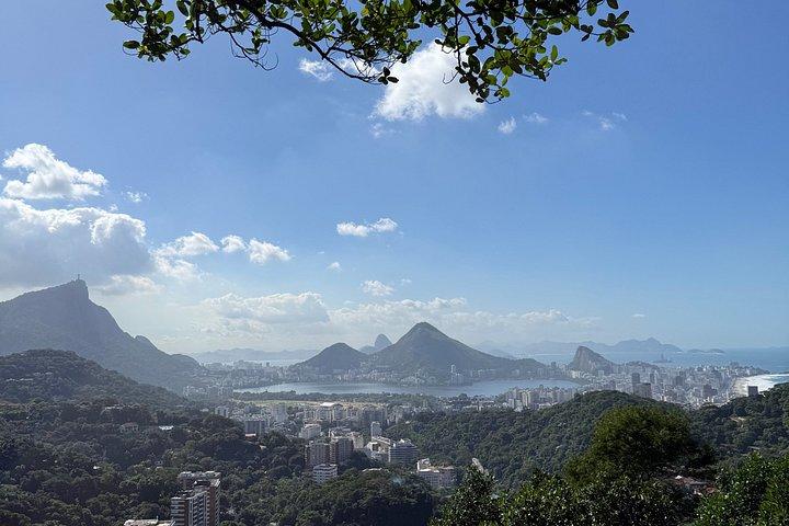 Descubre Rocinha con un guía local multilingüe