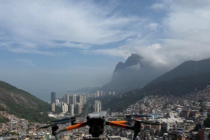 Descubre Rocinha con un guía local multilingüe