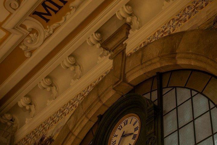 リスボン・ポルト・ナザレとカペラ・ド・センホール・ダ・ペドラ日帰り旅行