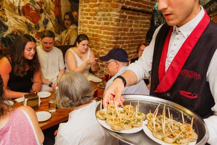 Madrid: Food Walking Tour with Local Tapas & Drinks