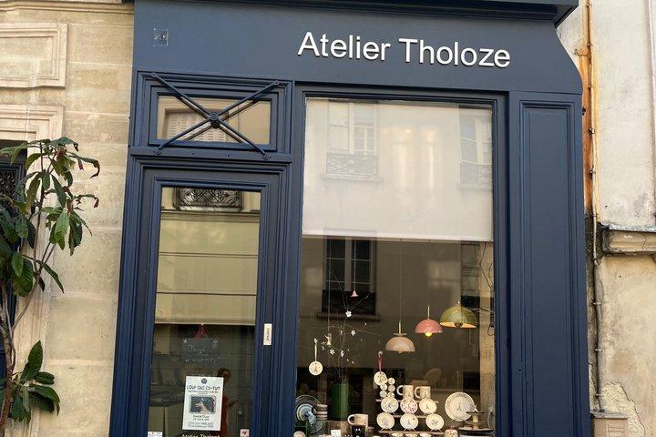 Vrouwen van Montmartre : Kunstenaars, iconen & vrouwen die Parijs vandaag vormgeven
