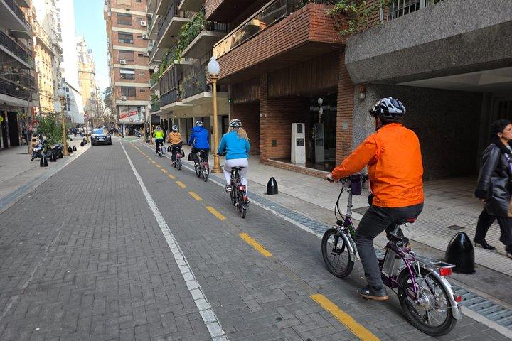 Passeio de E-Bike pelo centro da cidade de Buenos Aires e Puerto Madero