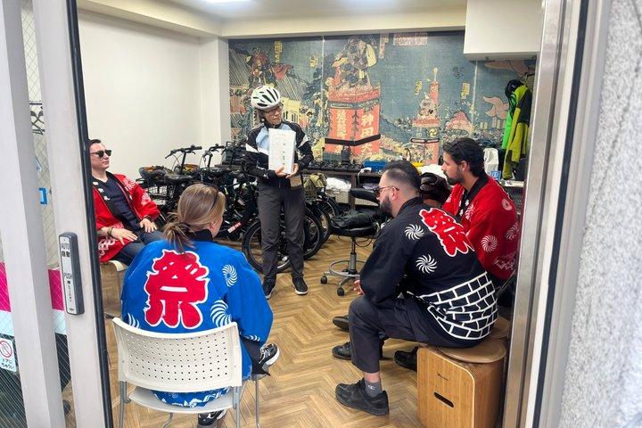 東京の必見スポットをE-Bikeで巡る、少人数3hツアー