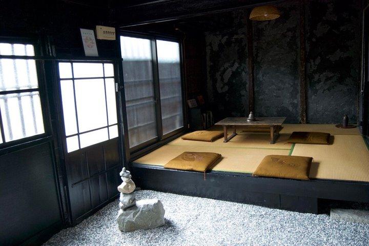 京都の町家で過ごす、坐禅とスペシャルティコーヒーのひととき