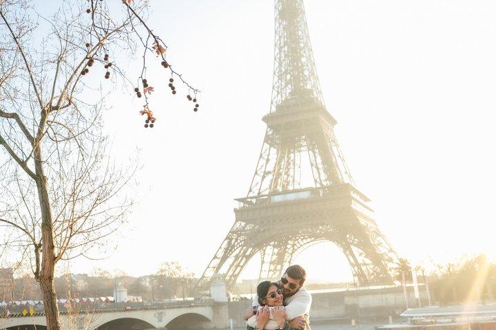 Night Photoshoot in Paris