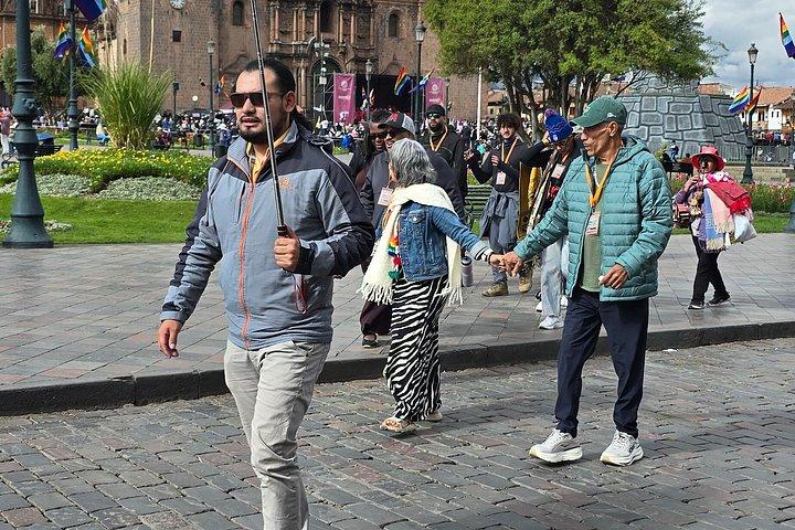 クスコ・オープントップ・バスツアー：市内見どころ＆インカ考古学
