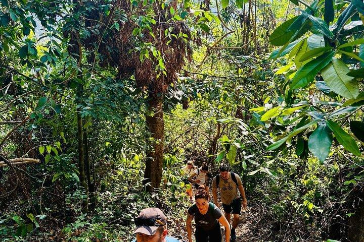 Van Catba: volledige dagtrekking Cat Ba Nationaal Park, Viet Hai