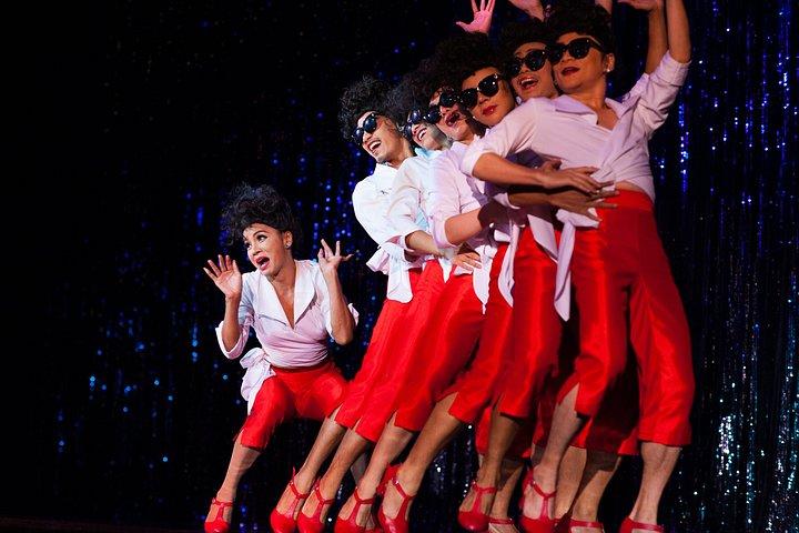 Calypso’s Glittering Cabaret Extravaganza