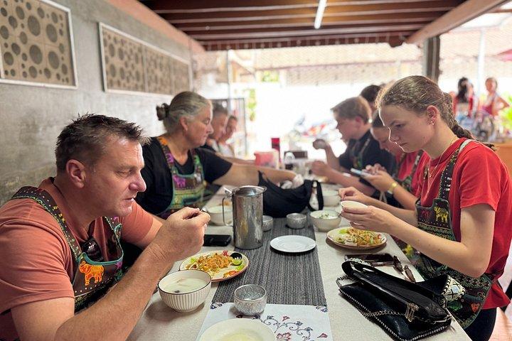 Chiang Mai Cooking Class Adventure Tour