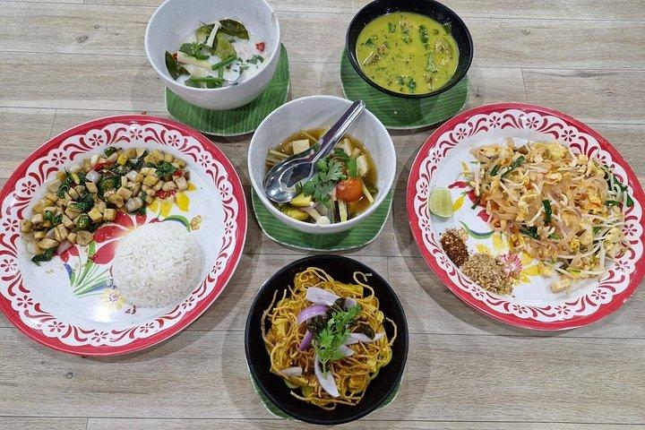 Chiang Mai Cooking Class Adventure Tour