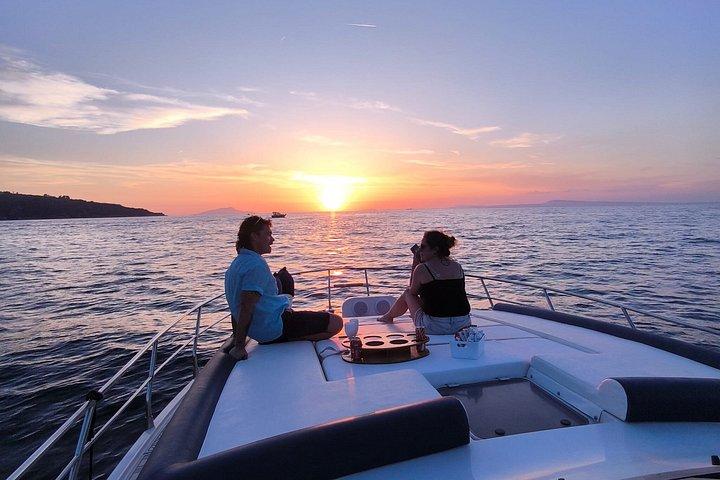 Capri Sunset Wedding Proposal with Photoshoot – From Sorrento