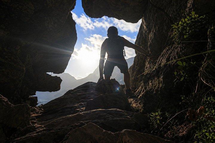 Table Mountain Hike via India Venster at Sunrise