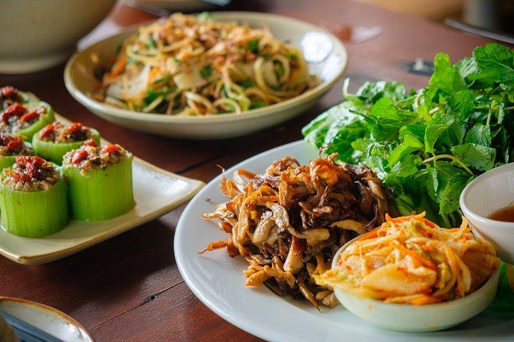 ハノイ・アガーウッドワークショップ（ヴィーガンランチ＆コーヒーテイスティング付き）