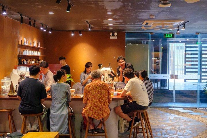 ハノイ・アガーウッドワークショップ（ヴィーガンランチ＆コーヒーテイスティング付き）