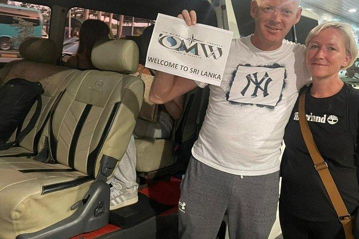 CMB空港からコロンボバジェットタクシーサービス24時間